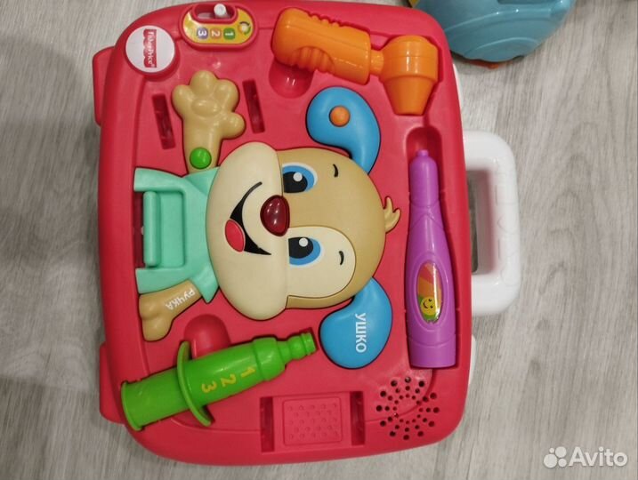 Чемоданчик Fisher price