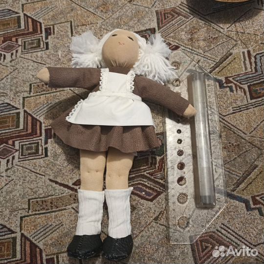 Кукла ученица
