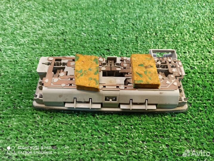 Плафон салонный Рено Лагуна 2