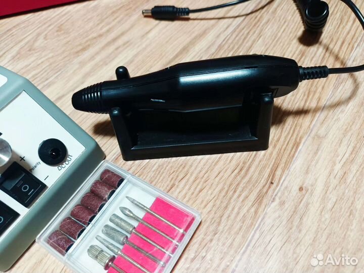 Аппарат для маникюра и педикюра бу