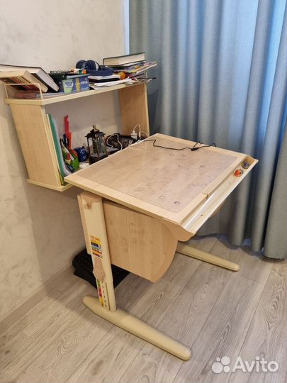 Детский письменный стол растущий