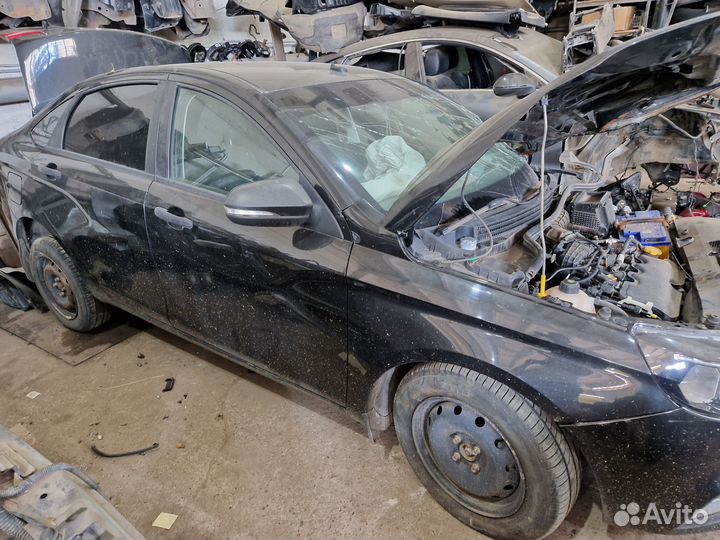 В разборе Лада Веста Седан 1,6 21129