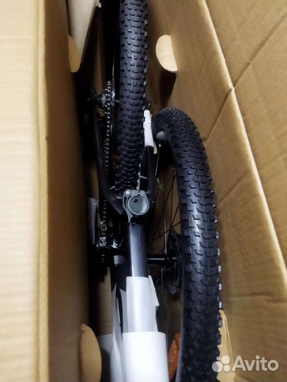 Велосипед Giant Talon 4 29 2022