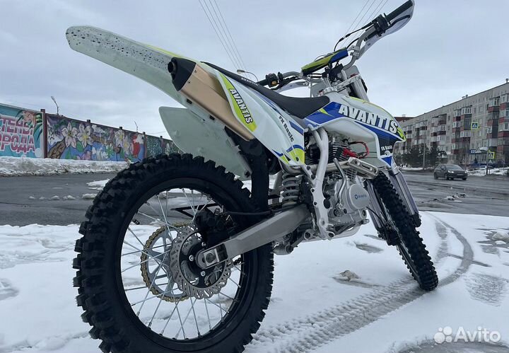 Мотоцикл avantis FX 250 Basic (172MM, возд.охл.)
