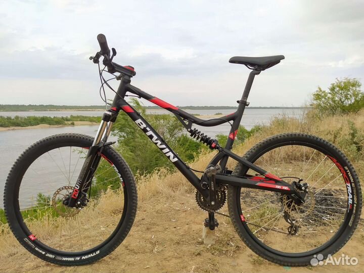 Алюминиевый двухподвес 27.5 btwin rockraider