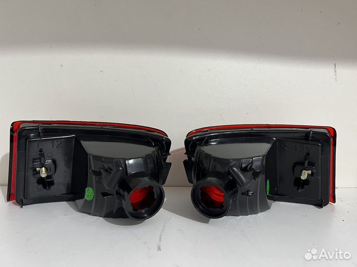 Фонарь левый правый Prado 120 2003-2008