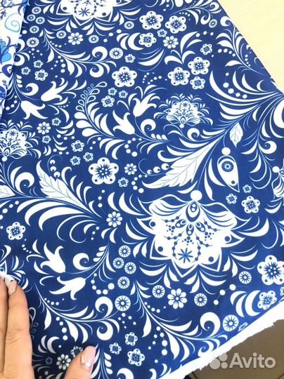 Ткань габардин с народным принтом хохлома гжель
