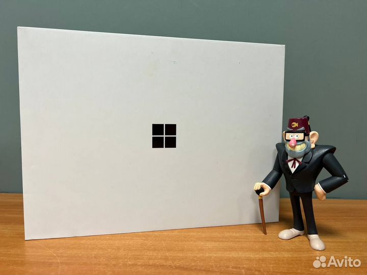 Microsoft Surface Pro Copilot+ 16Gb 512Gb (новый)