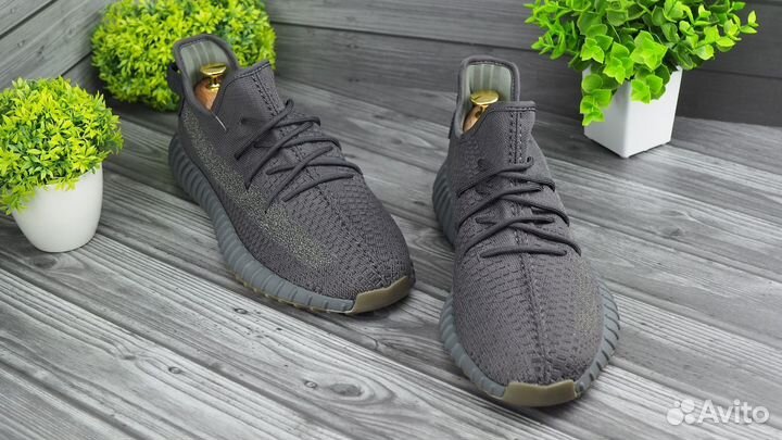 Кроссовки Adidas yeezy boost 350 v2 Lux