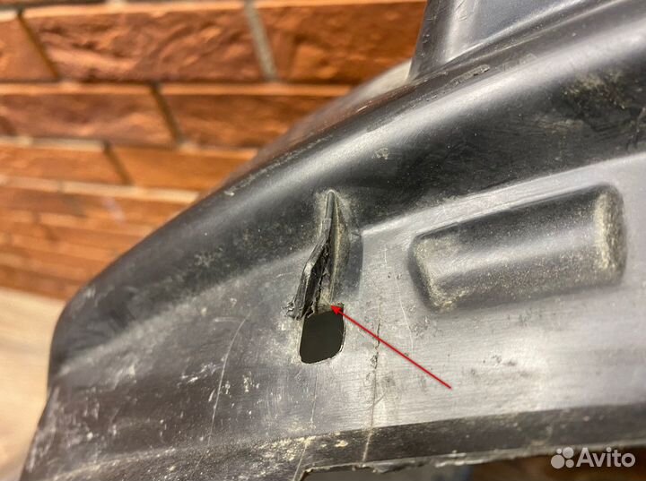 Б/У Б/У Локер передний левый Volvo XC40 2017-2022