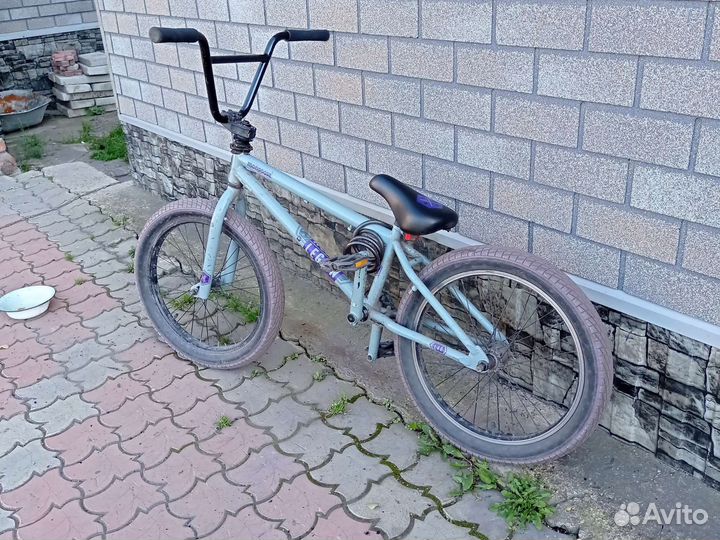 Трюковой велосипед бмх