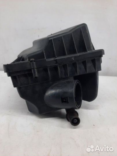 Корпус воздушного фильтра Opel Astra H хэтчбэк 5