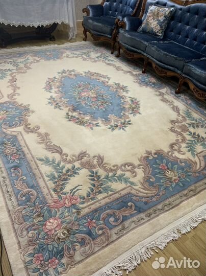 Ковер шерстяной