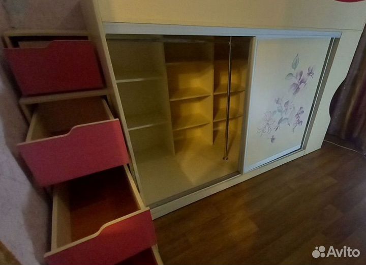 Детская кровать чердак