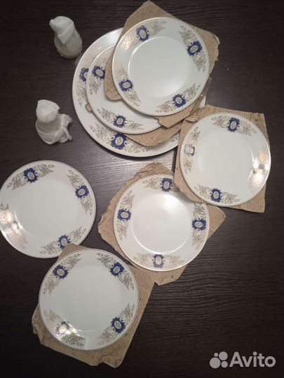 Набор тарелок новый