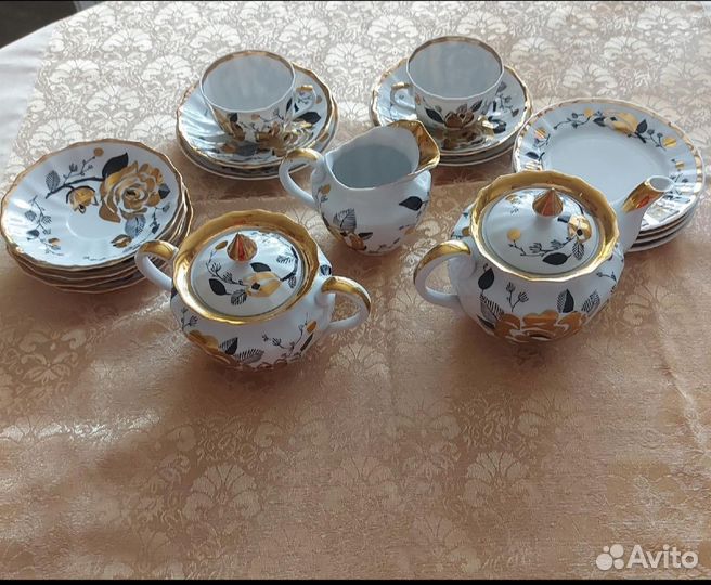 Остатки чайного сервиза