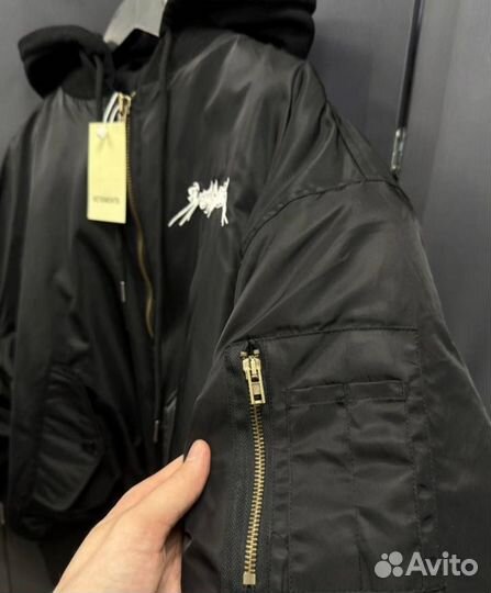 Бомбер vetements total darkness