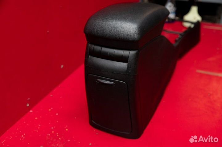 Консоль центральная Kia Ceed 1G G4FC 1.6 2006