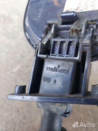 Лючок бензобака Renault Laguna 1 7700840118