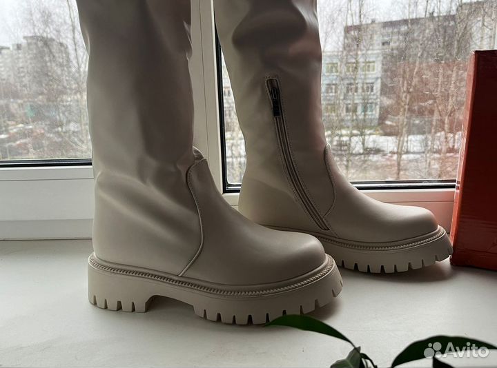 Сапоги женские высокие 37