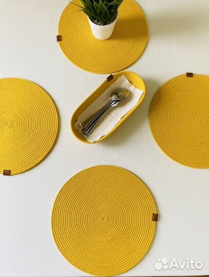 Салфетка плайсмат и корзинка ручная работа