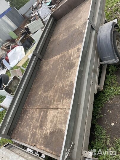 Прицеп легковой