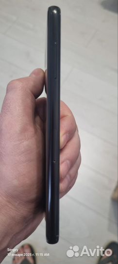Samsung Galaxy A8 (2018), 4/32 ГБ