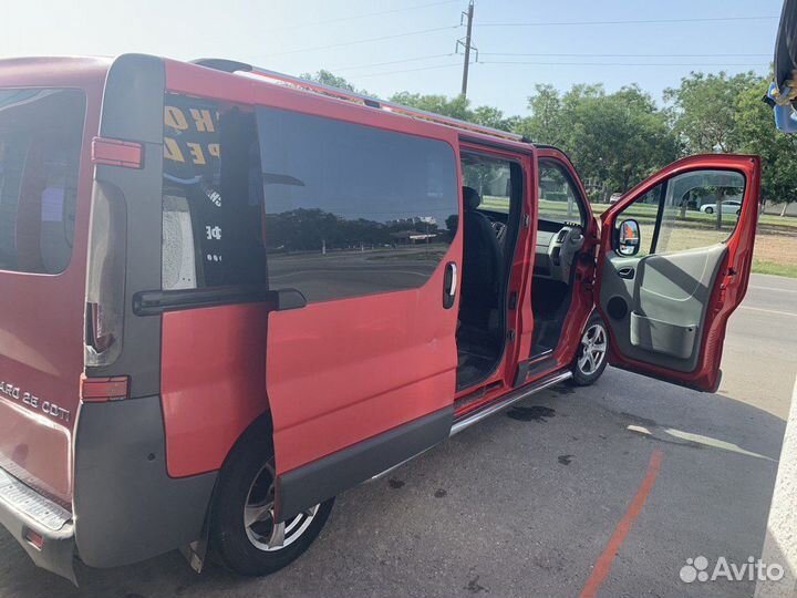 Opel Vivaro 2.5 МТ, 2006, 20 000 км