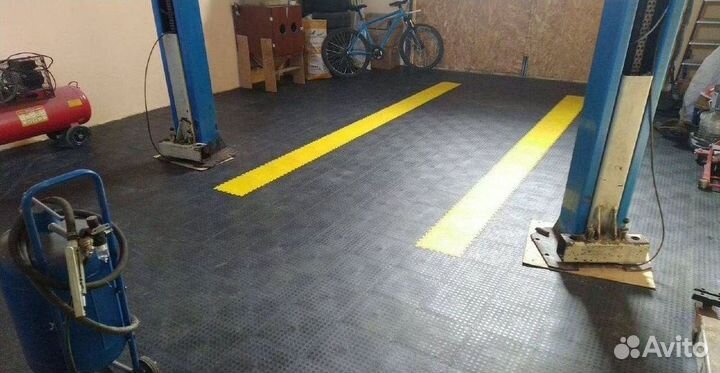 Модульная плитка пвх в спорт зал