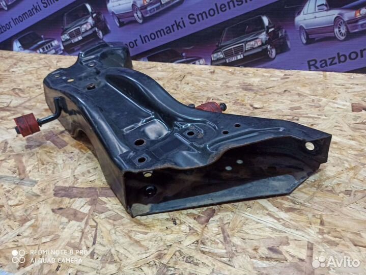 Подрамник передний Volkswagen Polo 4