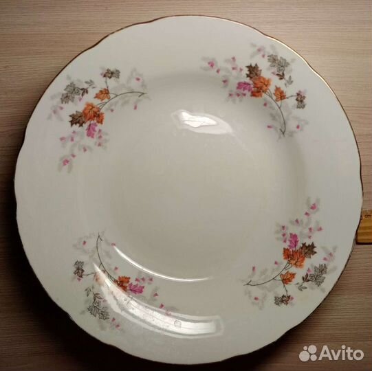 Тарелки японский фарфор