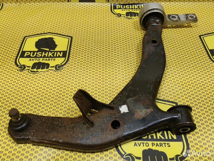 Рычаг передний нижний правый Nissan Murano