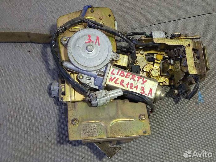 Механизм открывания двери задней левой Nissan Liberty I (1998—2004) 45290