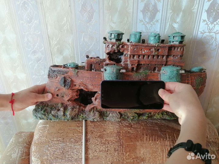 Декоративный корабль