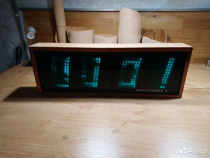 Часы настенные