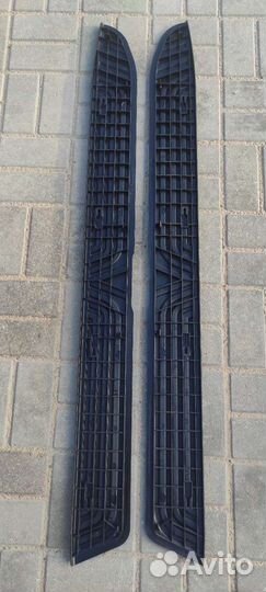 Накладки порогов УАЗ патриот