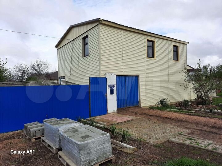 Дом 56 м² на участке 5 сот.