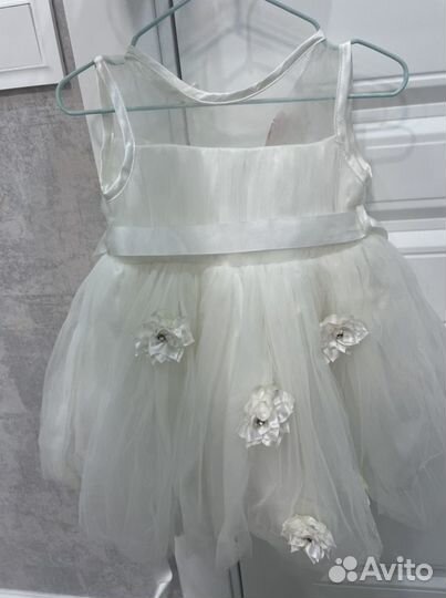 Нарядное платье