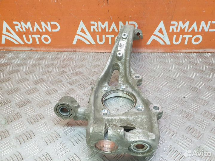 Кулак поворотный передний правый Audi A4 5 B9