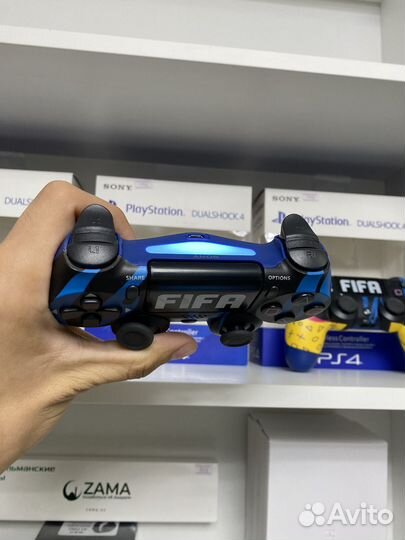 Джойстики на playstation 4 от FIFA