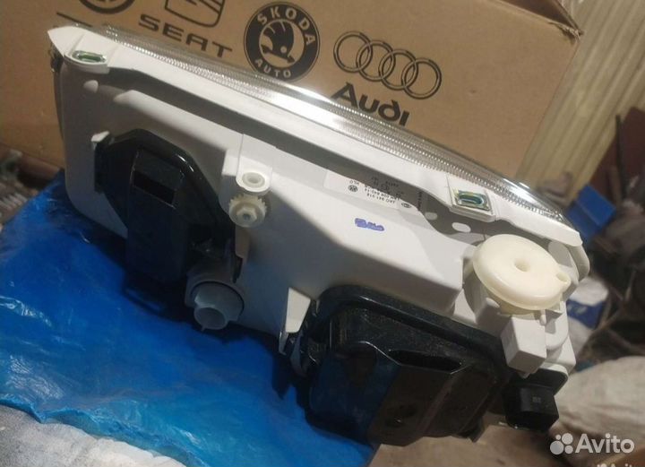 Фары новые оригинал passat B4 (л+п)