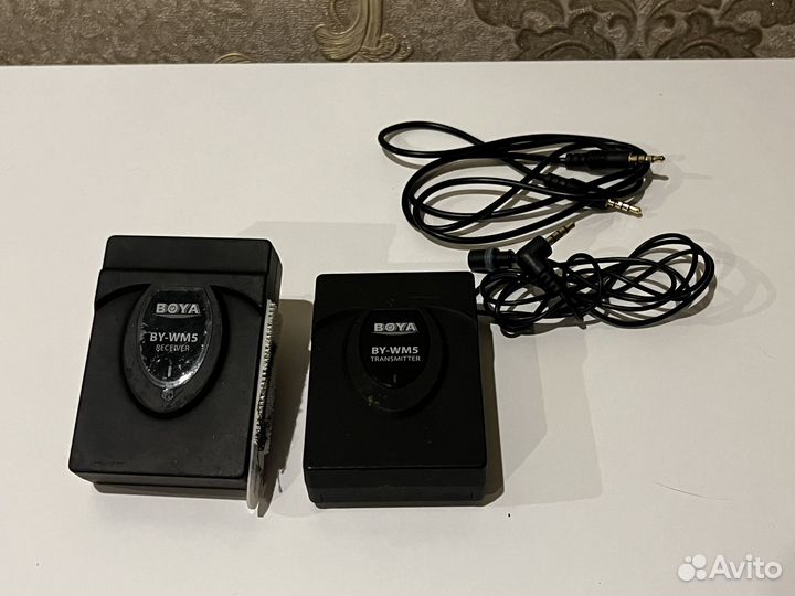 Петличный микрофон boya