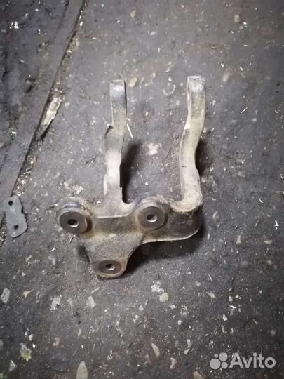 Кронштейн двигателя Daewoo matiz