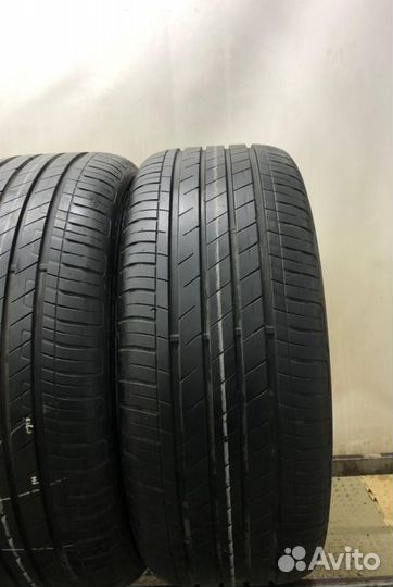 Goodyear EfficientGrip Performance 235/45 R18 94V