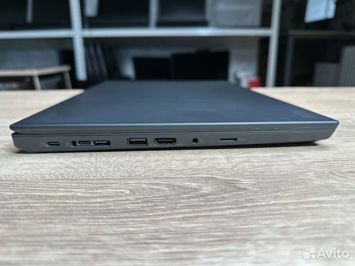 Lenovo ThinkPad T490 i5-8265/16Гб/SSD500Гб