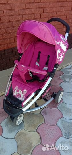 Прогулочная коляска