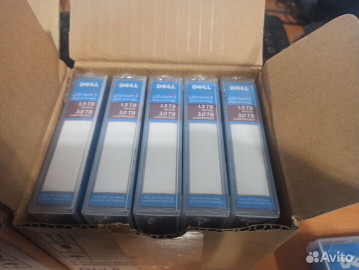 Ленточный носитель данных Dell Ultrium LTO-3 LTO-5