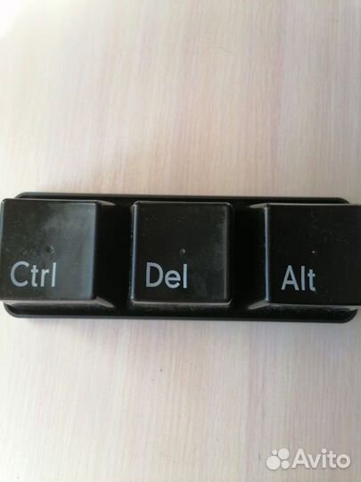 Набор из трех пиалок и подноса