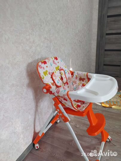 Стульчик для кормления