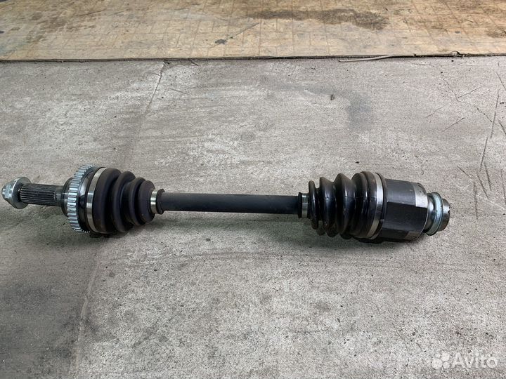 Вал приводной передний правый KIA Spectra